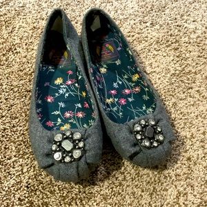 Rock candy women’s grey flats with rhinestones